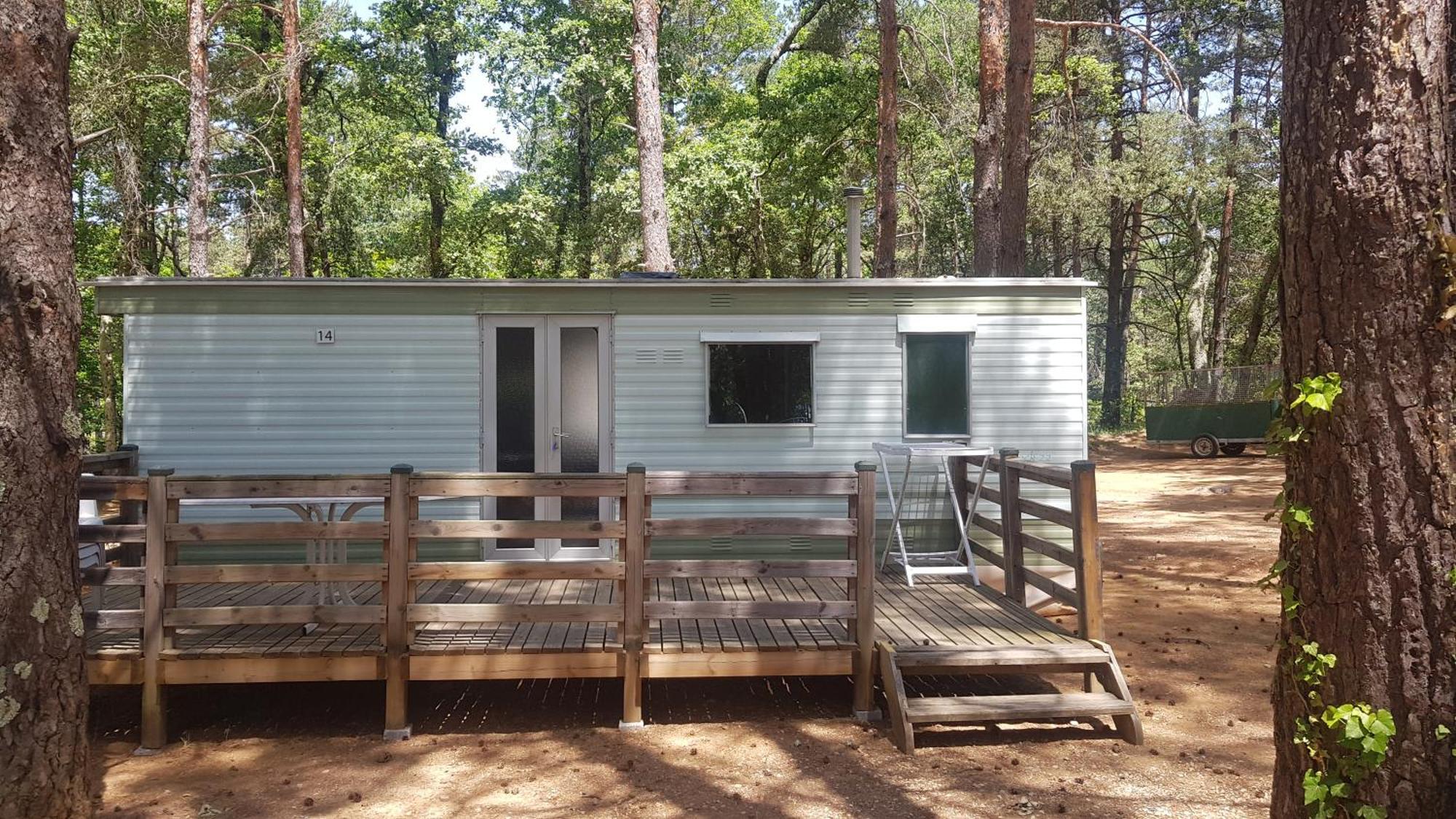 Camping Parc Saint Sauvayre Vagnas Oda fotoğraf